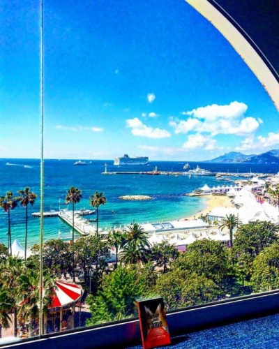 Image personnelle Cannes depuis l'hôtel Barrière le Majestic.jpg